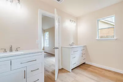 214 Sandhill Drive, Lockhart, TX 78644 - Photo 21