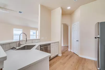 214 Sandhill Drive, Lockhart, TX 78644 - Photo 13