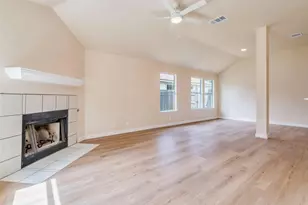 214 Sandhill Dr, Lockhart, TX 78644 - Photo 11