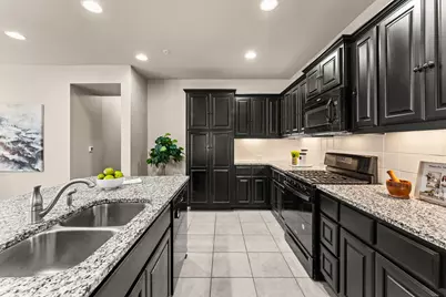 6814 E Riverside Drive #21, Austin, TX 78741 - Photo 9