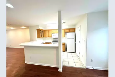 6900 E Riverside Drive #27, Austin, TX 78741 - Photo 5