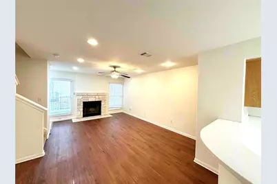 6900 E Riverside Drive #27, Austin, TX 78741 - Photo 3
