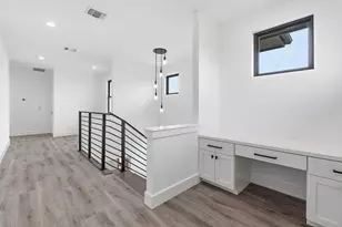 109 Rocky Summit Ct, Spicewood, TX 78669 - Photo 19