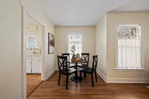 813 E 48th St, Austin, TX 78751 - Photo 13