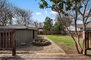 813 E 48th St, Austin, TX 78751 - Photo 27