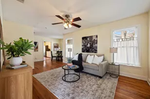 813 E 48th St, Austin, TX 78751 - Photo 7