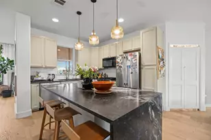 1511 E 13th St, Austin, TX 78702 - Photo 7