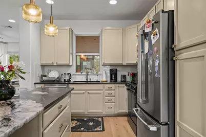 1511 E 13th Street, Austin, TX 78702 - Photo 9