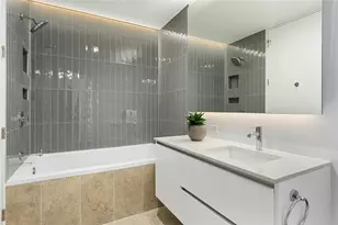 313 W 17th St, Austin, TX 78701 - Photo 19