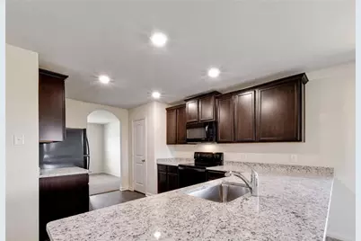 140 Allington Circle, Jarrell, TX 76537 - Photo 13