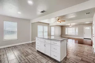 1211 N Bishop St, San Marcos, TX 78666 - Photo 13