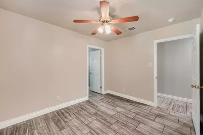 1211 N Bishop Street, San Marcos, TX 78666 - Photo 23