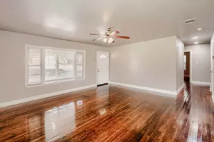 1211 N Bishop St, San Marcos, TX 78666 - Photo 5