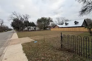 501 Elm St, Bastrop, TX 78602 - Photo 1