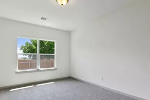 128 New Hampton Wy, San Marcos, TX 78666 - Photo 13