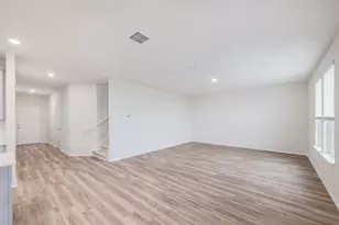 212 Sugar Cane Rd, Buda, TX 78610 - Photo 7