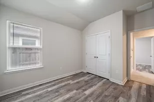 8214 Cottage Rose Dr, Austin, TX 78744 - Photo 19