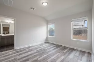 8214 Cottage Rose Dr, Austin, TX 78744 - Photo 15