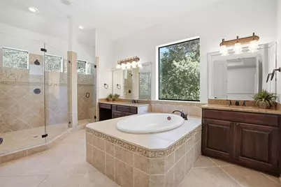 2312 Lakehurst Road, Spicewood, TX 78669 - Photo 21