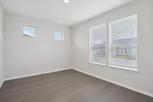 105 Antoinette Wy, San Marcos, TX 78666 - Photo 15