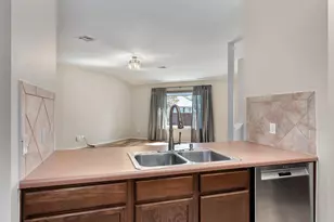 12717 Wood Lily Tr, Elgin, TX 78621 - Photo 11