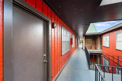 307 E 31 Street #206, Austin, TX 78705 - Photo 21