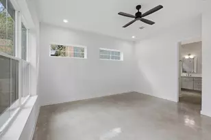 18303 Lake Oaks Dr, Jonestown, TX 78645 - Photo 23