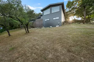 803 Terrace Mountain Dr, West Lake Hills, TX 78746 - Photo 31