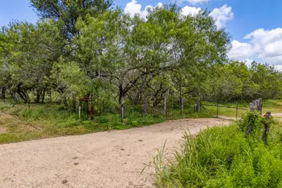 3291 Washburn Road, Luling, TX 78648 - Photo 11