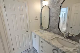 9257 Scenic Bluff Dr, Austin, TX 78733 - Photo 27