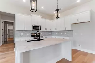 130 Draper Ln, Bertram, TX 78605 - Photo 5