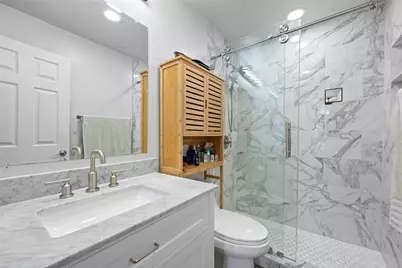 1500 Woodlawn Boulevard #304, Austin, TX 78703 - Photo 15