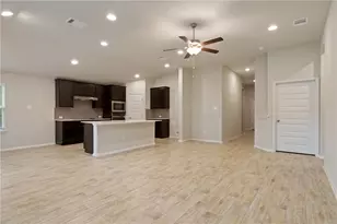 3704 Stillwood Ln, Lago Vista, TX 78645 - Photo 5