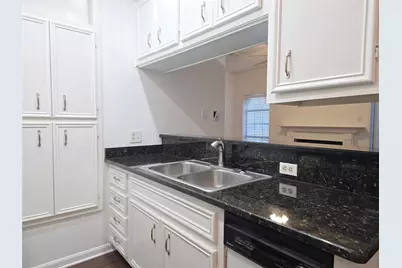 505 W 18th Street #E, Austin, TX 78701 - Photo 5