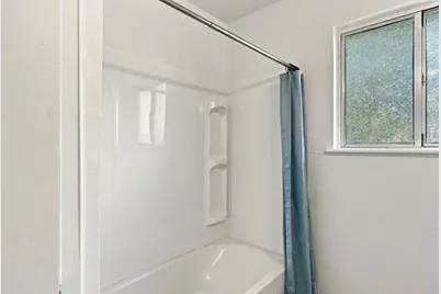 904 Kirk Street, Taylor, TX 76574 - Photo 17