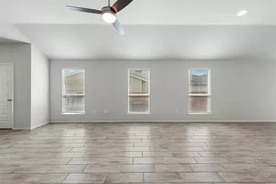 120 Lyndon Drive, San Marcos, TX 78666 - Photo 5