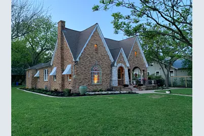 710 W 11th Street, Taylor, TX 76574 - Photo 5