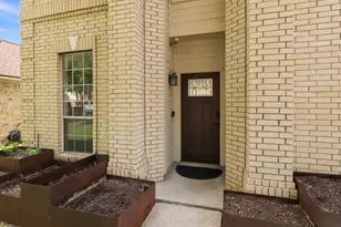 1905 White Oak Loop, Round Rock, TX 78681 - Photo 3