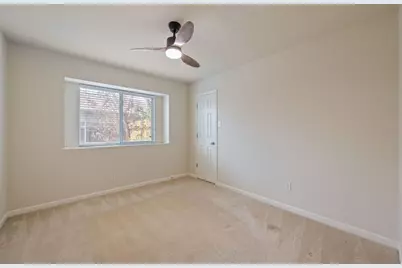 105 Mattingly Street, Hutto, TX 78634 - Photo 23