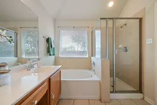 105 Mattingly St, Hutto, TX 78634 - Photo 17