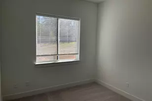 2050 Lohmans Spur, Lakeway, TX 78734 - Photo 5