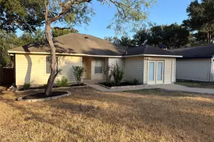 103 N Mockingbird Cir, Cedar Creek, TX 78612 - Photo 1