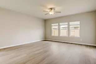 123 Holmby Dr, Hutto, TX 78634 - Photo 5