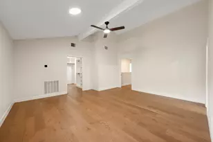 210 Waxwing Dr, Buda, TX 78610 - Photo 23