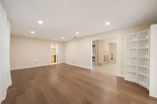210 Waxwing Dr, Buda, TX 78610 - Photo 17