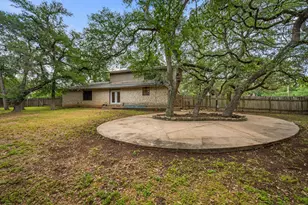 210 Waxwing Dr, Buda, TX 78610 - Photo 31
