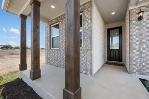 126 Arlington Park Loop, Hutto, TX 78634 - Photo 5