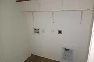 15405 Poppy Petal Dr, Del Valle, TX 78617 - Photo 13