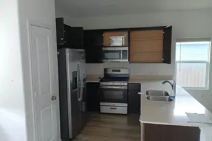 15405 Poppy Petal Dr, Del Valle, TX 78617 - Photo 7