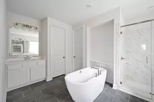 132 Cloverton Cres, Hutto, TX 78634 - Photo 15